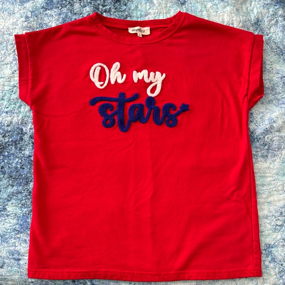 “Oh my stars” Cute 4th of July top! Red with fuzzy letters. Size small.